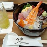 Sushi Taku - ランチちらし1,200円