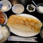 餃子 満彩 - 餃子満彩　焼き餃子からあげ定食