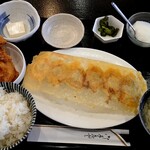 餃子 満彩 - 餃子満彩　焼き餃子からあげ定食