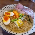 ラ～メン ちゅるちゅる - フレンチ風塩ラーメン