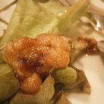 レンゲ - 24年10月　タパス盛り合わせ　鶉の手羽先唐揚げ　アップ