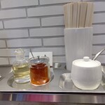 高崎はた山 - 【2021.7.31(土)】テーブルにある調味料