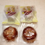 伊藤菓子店 - お菓子二種