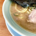Takano Ya - 鶏油は多め。スープはライトでした。