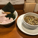 伍年食堂 - つけ麺TSUKEMEN