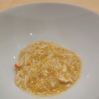 かがみ - 毛蟹。カニ味噌で味付け。非常に濃厚。