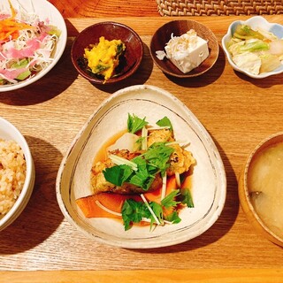 オシャレな空間 天王寺駅でランチに使えるお店 ランキング 食べログ オシャレな空間 天王寺駅でランチに使えるお店 ランキング 食べログ
