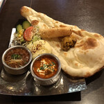 アロマズ オブ インディア - ブランチAセット(チキン、マトン)