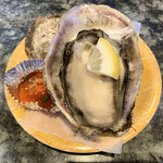 廻鮮寿司 すし松 - 岩牡蠣