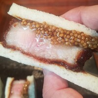 TexturA - 黒酢カツサンド　断面❗