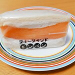 食パン専門店 ドンパン - メロンサンド（パッケージ付）