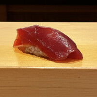 鮨 はしもと - 赤身の漬け