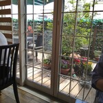 ビストロカフェシュシュ - テラス席も。