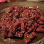 蝦夷鹿もも肉のタルタル