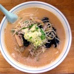 利しり オロチョンラーメン - みそラーメン