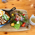 バースブック珈琲 国府店 - ロコモコ1280円税込
