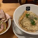 中華そば 髙野 - 特製鶏つけ麺ワンタントッピング