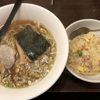 鶴瀬駅でランチに使えるお店 ランキング 食べログ