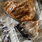 焼肉 こるい - お母さん、タレも一緒に入れてくれました！
味噌焼きうどんにしよっと！！！
