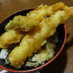 Icchou - ミニ海老天丼(550円)