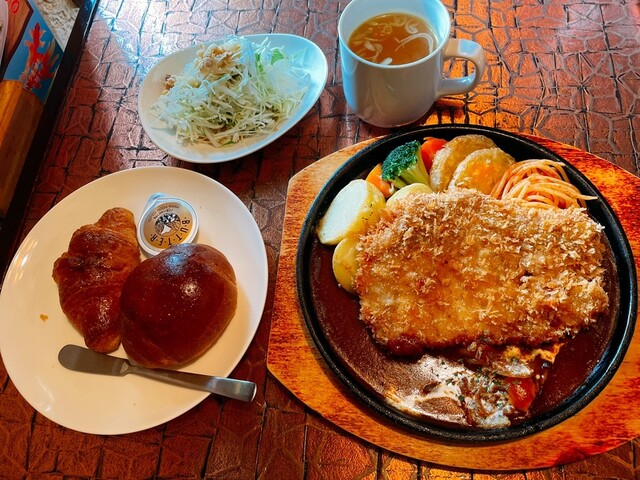 Cafe Restaurant ひまわり ヒマワリ 青葉 カフェ 食べログ