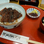 Atsuta Houraiken - ２－１）鰻丼　上