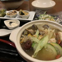 ヒル薬膳粥・ヨル貝料理カイノクチ - 