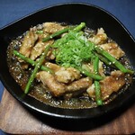 Japanese-style stir-fry of seseri and garlic sprouts