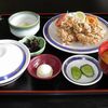 七ツ森 - 料理写真:若鳥唐揚げ定食 880円