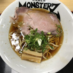 ひうち灘 - ラーメンモンスター：¥850円。煮干し強めのスープは太麺とよく合います。