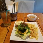 アッパーヤード - 