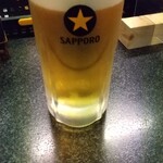 かしら屋 - 生ビール（中ジョッキ）528円 ♪