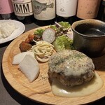 Tokyo kichi - ハンバーグプレート