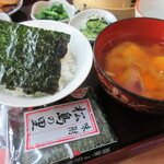 Otomo - ご飯、味噌汁
