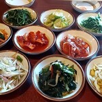 韓国食堂 入ル 坂上ル  - 