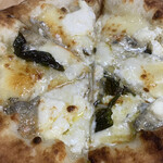 Pizzeria Pino Isola VESTA - 2021年8月。クアトロフォルマッジ！