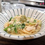 トリワイン ＰＩＫＯＳＨＨＨＵ - 鯛だし香るオイルパスタ