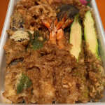 Tempura Fuku Nishi Zen To Takumi - 特製天丼弁当