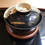 山玄茶 - 小さな椀の中には…