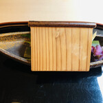 山玄茶 - 屋形船で登場！