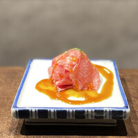 焼肉やまちゃん - 一口ユッケ