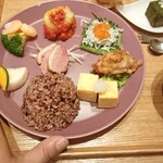 めん、色いろ。いつでも、おやつ。 - サイズ感