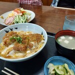 食堂 山男 - 