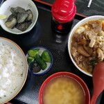 Gassanken - ◆「牛すじ煮込み定食」