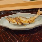 勢麟 - 丸々と太った鮎は頭以外は骨まで食べ尽くした