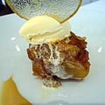 メゾン・ド・タカ芦屋 - 洋梨のタタン　生姜のアイスクリーム