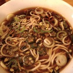 一〇そば - ワサビを溶いてまぜます