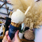 ハーロウ アイスクリームショップ - 