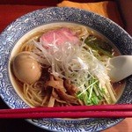 香味鳥だし+中盛り+味玉
