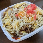 Yoshinoya - 玉子、チーズ、ニンニク、コチュジャンでカスタマイズ(^o^)